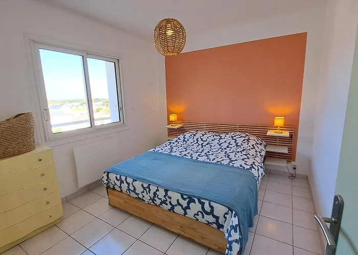 Aigue Marine - Vue 1 생장드몽