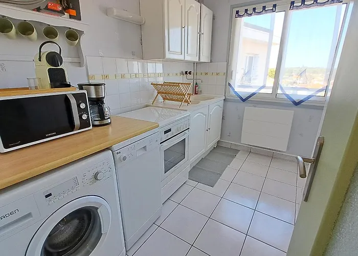 Aigue Marine - Vue 1 *